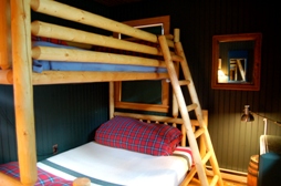 Guest bedroom