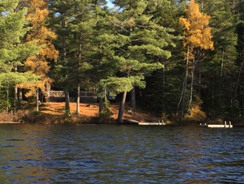 View of Wobniar from the lake